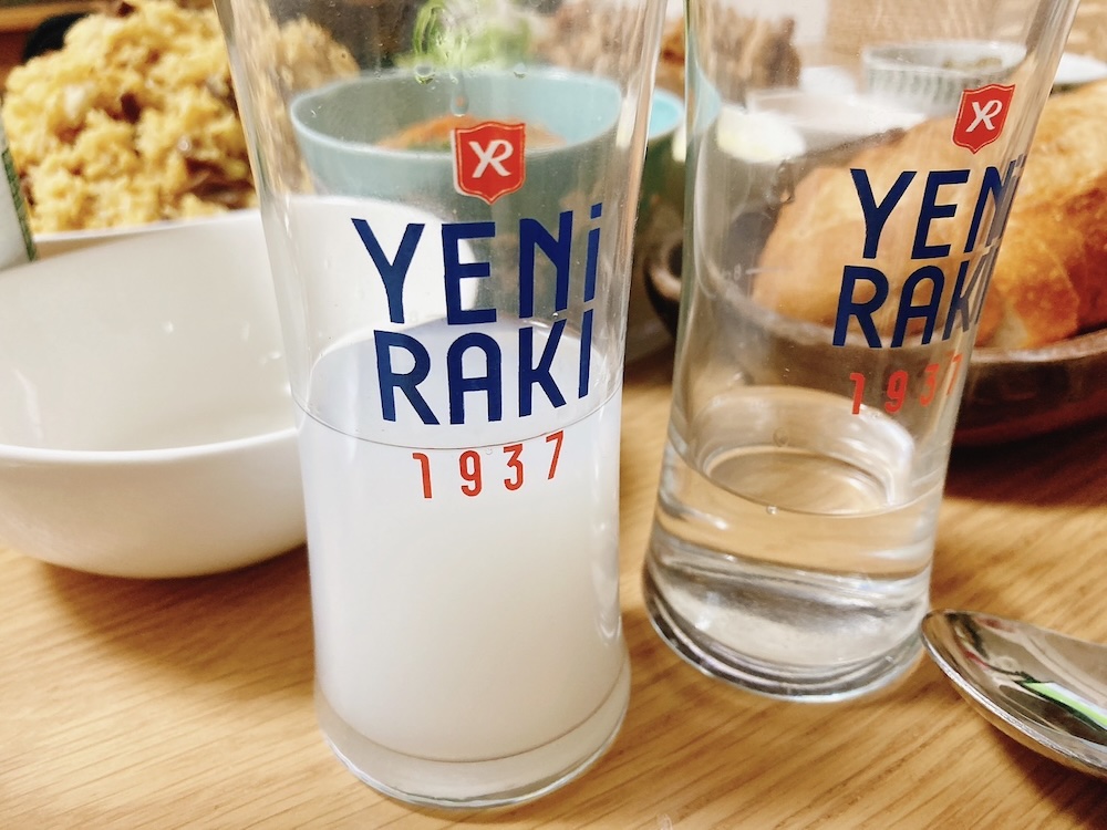 【晩酌研究】トルコのお酒『ラク｜RAKU』と絶品トルコ料理の話