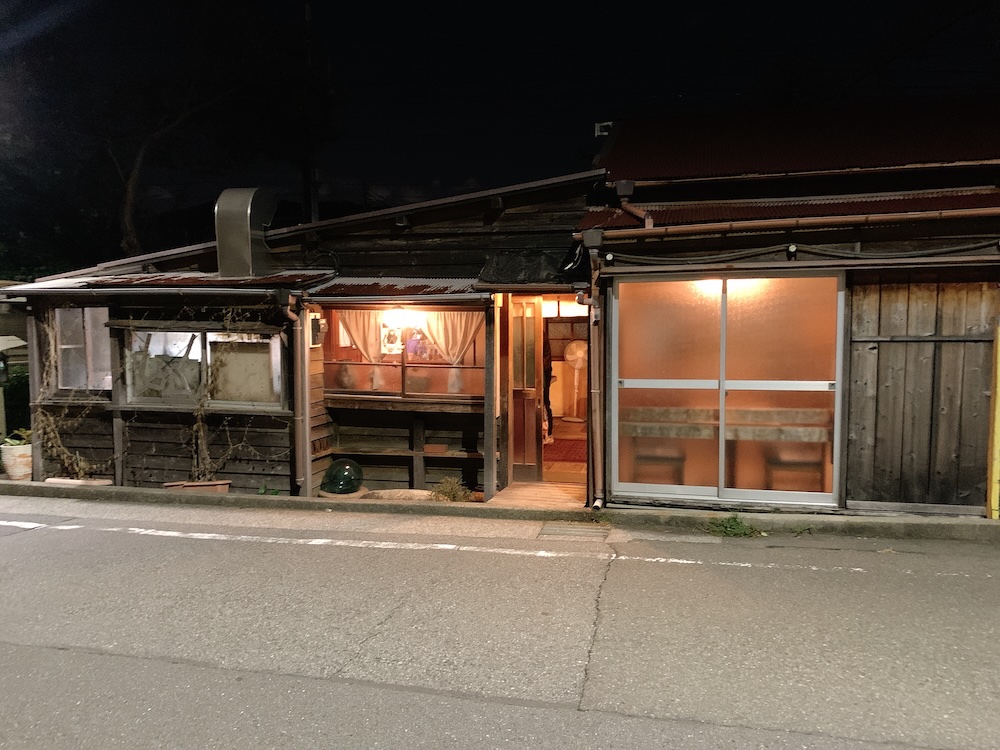 【逗子】古民家居酒屋『丸久』の扉の向こうは、超アッパー空間だった話